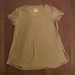 Olive green jersey/poly top. XXL, but equivalent to XL.